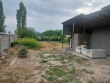 дача пмк чолпон ата: Продается земельный участок с жилой времянкой. Имеется красная книга — 8