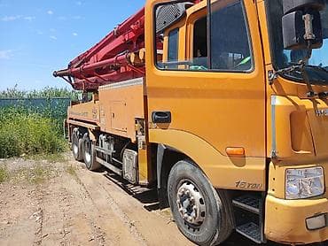 бетон мешалки: Бетононасос, Hyundai, 2006 г., менее 20 м — 1