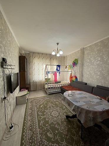 купить квартиру 7 микрорайон: 2 комнаты, 42 м², Индивидуалка, 3 этаж, Косметический ремонт — 2