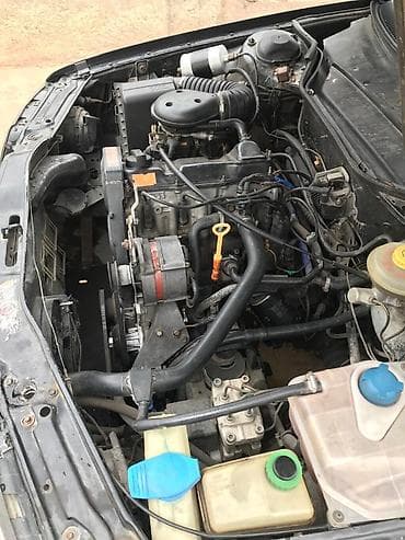 forester 2003: Audi S4: 1992 г., 2 л, Механика, Бензин, Седан — 4