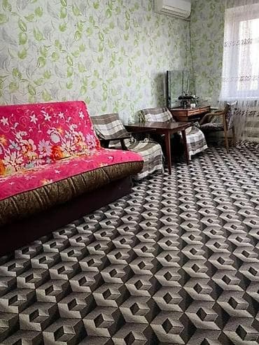 двух этажный дом: 2 комнаты, 42 м², Косметический ремонт — 1