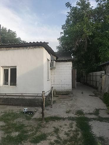каркасные дома: Продаётся полдома. участок: 9,38 сотых. г.Бишкек — 2