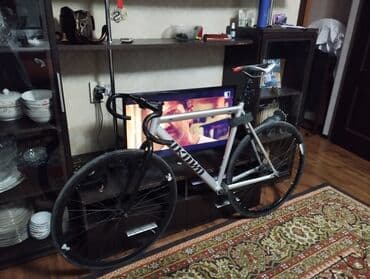 fixed gear купить бу: Шоссейный велосипед, Рама M (156 - 178 см), Б/у — 3