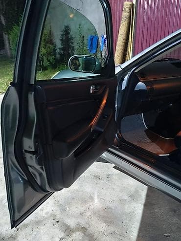 Nissan Skyline: 2004 г., Автомат, Бензин, Седан — 6
