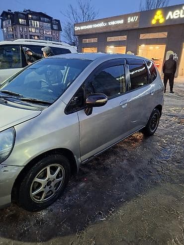 Унаа сатуу: Honda Fit: 2004 г., 1.3 л, Вариатор, Бензин — 2