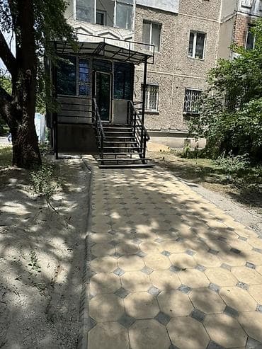 коммерческое помещение под салон красоты: Сдается помещение под мини офис.маникюр.салон на ваше усмотрение — 1