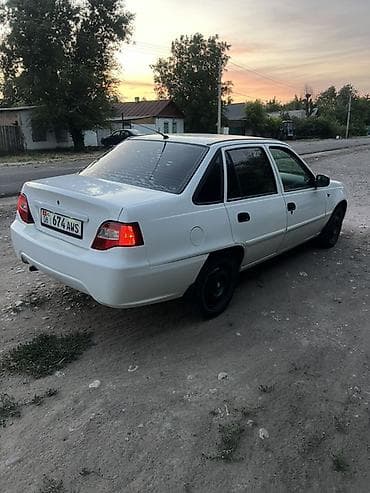 Транспорт: Daewoo Nexia: 2011 г., 1.5 л, Механика, Бензин, Седан — 4