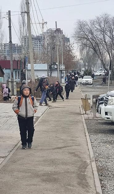 сдаю место под фаст фуд: Срочно Сдаю Бургерную точку или под любой бизнес. По первой линии — 9