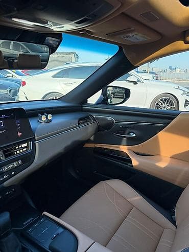 Lexus: Lexus ES: 2021 г., 2.5 л, Автомат, Гибрид, Седан — 10