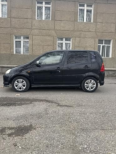 Продажа авто: Daihatsu YRV: 2001 г., 1.3 л, Механика, Бензин, Минивэн — 9