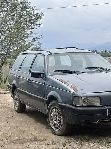 детский машина аккумулятор: Volkswagen Passat Variant: 1993 г., Механика, Бензин, Универсал — 3