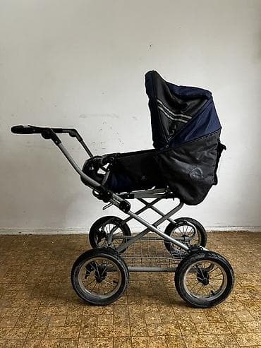 Коляска, цвет - Голубой, Б/у at lalafo.kg Коляска, цвет - Голубой, Б/у