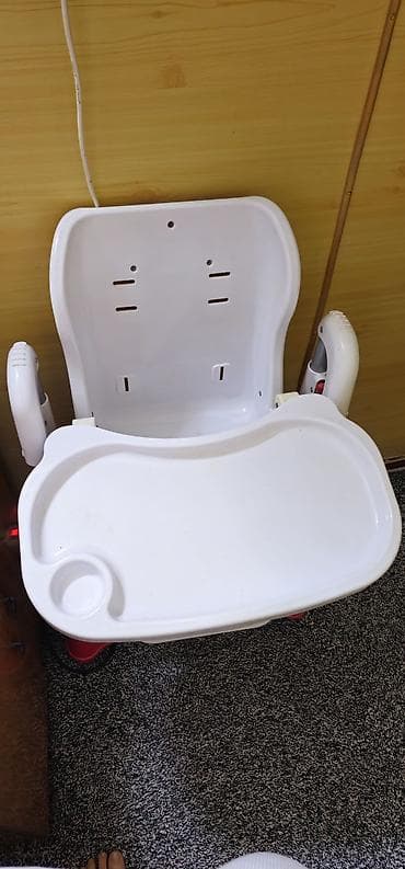 детские стулья для садика: Стульчик для кормления, Б/у, Другой бренд, Пластик, Другой вид, цвет - Белый — 2