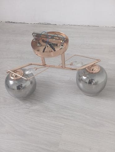 плофон: Потолочный светильник на 2 плафона. - Тип: накладной потолочный. - — 1