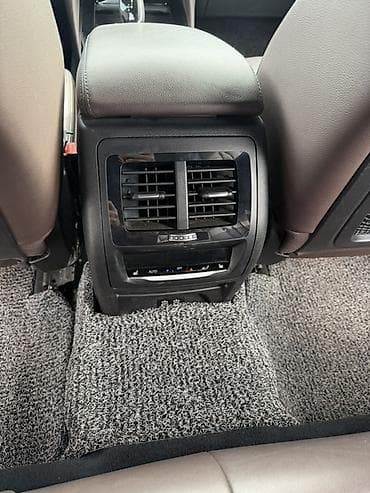 bmw e70: BMW X4 — интерьер и оснащение - Спортивный кожаный руль M с — 10