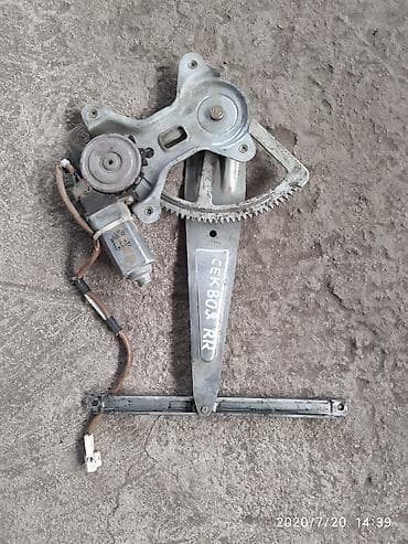 sequoia: Toyota Sequoia Стеклоподъемник, Тойота Секвоя стеклоподъемник ЗАДНИЙ — 1