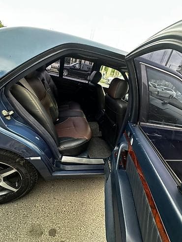 v class: Mercedes-Benz : 1994 г., 3.2 л, Автомат, Дизель, Седан — 6