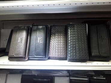 срочно продаю в связи с переездом: Клатч — 2