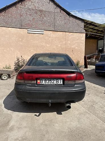 mazda 929: Mazda 626: 1995 г., 2 л, Механика, Бензин, Лифтбек — 7