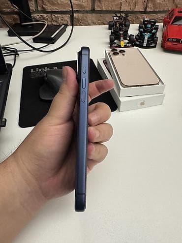 IPhone 17 Pro Max, Б/у, 512 ГБ, 100 % — 6