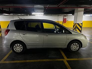 honda strem: Toyota Corolla: 2003 г., 1.5 л, Автомат, Бензин, Минивэн — 2