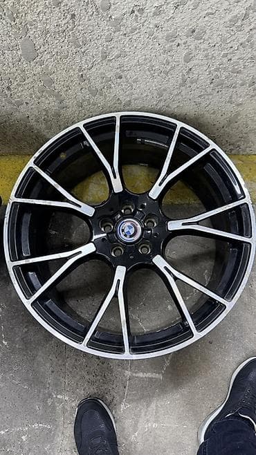 Литые Диски R 19 BMW, Комплект, отверстий - 5 — 1