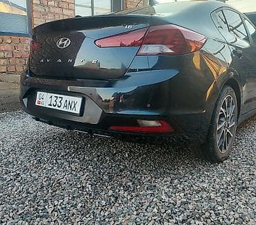 асвальт: Hyundai Avante: 2018 г., 1.6 л, Автомат, Бензин, Седан — 3