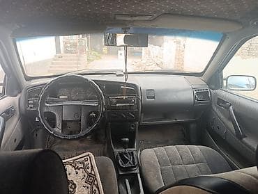 Унаа сатуу: Volkswagen Passat: 1989 г., 1.8 л, Седан — 5