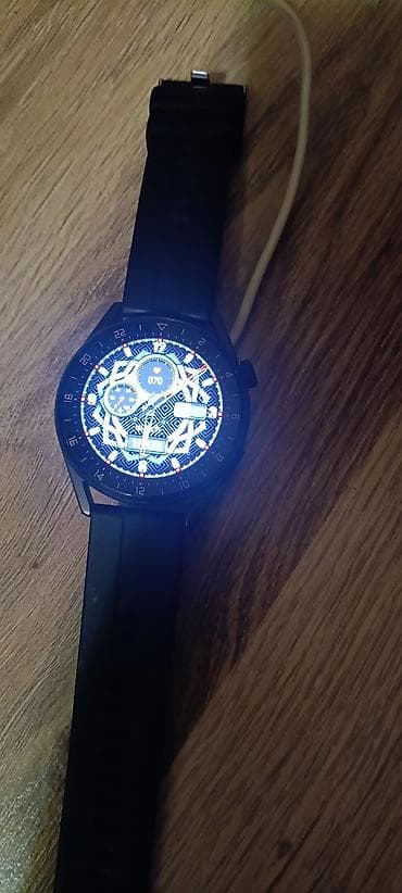 Apple Watch: Смарт‑часы с круглым дисплеем и силиконовым ремешком Основные — 1