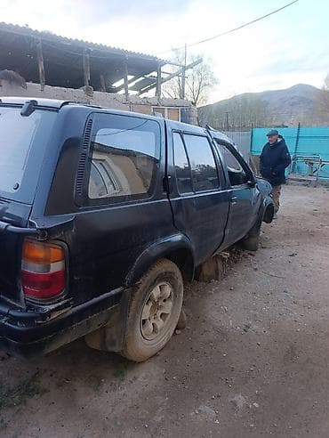 выхлоп легаси: Nissan Terrano (WD21) – продаются - Кузов: 5‑дверный внедорожник — 6