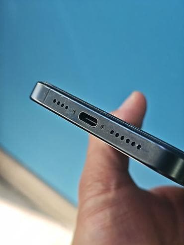 IPhone 15 Pro Max, Б/у, 256 ГБ, Black Titanium, 86 %