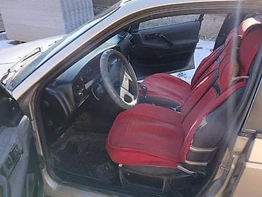 капот passat b3: Volkswagen Passat: 1989 г., 1.8 л, Седан — 5