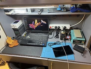 center: Сдается островок в ТЦ «Чинар» на 1-м этаже, в проходном ряду с высокой — 5