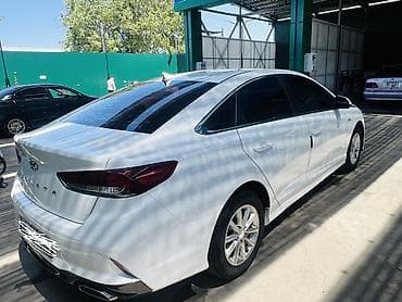byd e9: Hyundai Sonata: 2019 г., 2 л, Автомат, Газ, Седан — 10