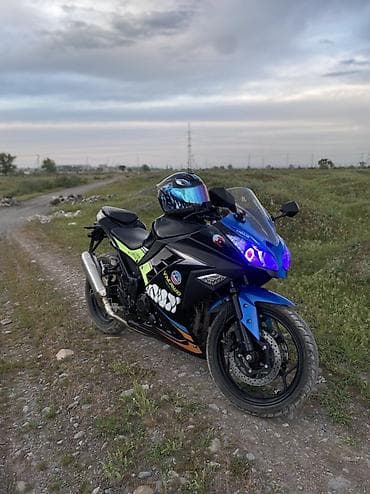 купить мотор мотоцикла: Спортбайк Kawasaki, 400 куб. см, Бензин, Взрослый — 2
