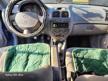 q 7: Hyundai Accent: 2006 г., 1.6 л, Механика, Бензин, Седан — 6