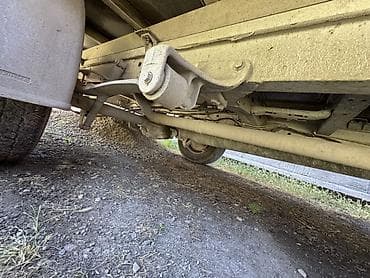 Грузовой фургон Mercedes‑Benz Sprinter 315. Мотор Ом 646, самый — 5