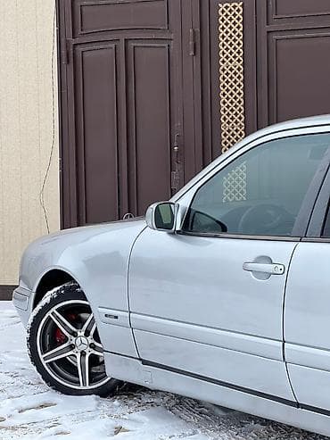 Транспорт: Mercedes-Benz C-Class: 2001 г., 2.4 л, Автомат, Бензин, Седан — 6
