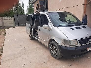 спартивный одежда: Mercedes-Benz Vito (W638) серебристого цвета, цельнометаллический — 5