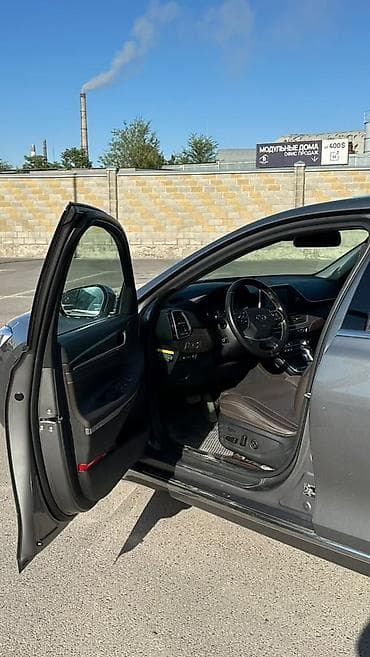byd e5: Hyundai Grandeur: 2018 г., 2.2 л, Автомат, Дизель, Седан — 4