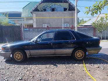 Mitsubishi Galant: 1990 г., 2 л, Ручные, Бензин, Седан