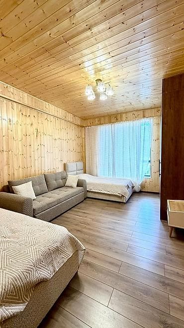 гостиницы аламедин 1: 83 м², 2 комнаты, Семейным — 1