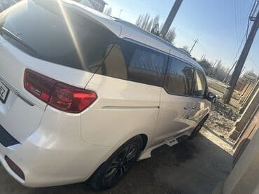 продаю авто с последующим выкупом: Kia Carnival: 2018 г., 2.2 л, Автомат, Дизель, Минивэн — 6