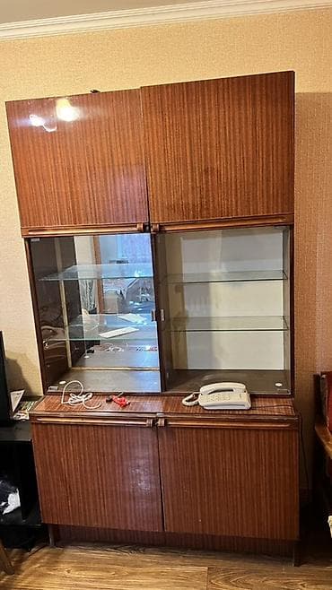 полка шкаф: Сервант, Дерево — 1