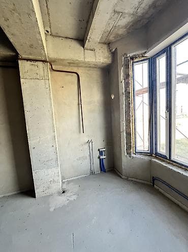 возле трассы: 1 комната, 50 м², Ала-Арча ТРЦ Элитка, 10 этаж, ПСО (под самоотделку) — 4
