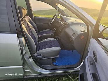 жак т8: Toyota Picnic: 2000 г., 0.2 - engine capacity л, Кол менен иштөөчү, Бензин, Вэн/Минивэн — 5