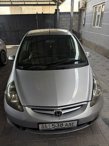 civic 2007: Honda Fit: 2002 г., 1.3 л, Вариатор, Бензин, Хэтчбэк — 3
