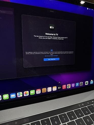 macbook i7: Apple MacBook Pro 15" (2016) Характеристики: - Дисплей Retina - — 3