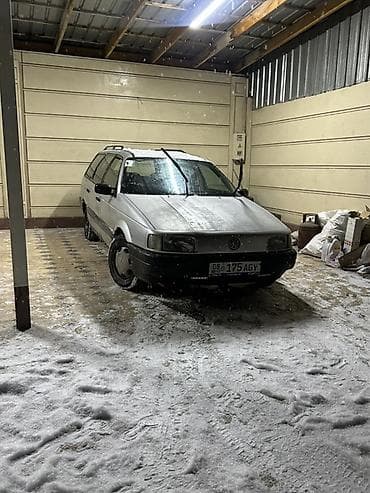 golf iii: Volkswagen Passat: 1989 г., 1.8 л, Ручные, Бензин, Универсал — 1