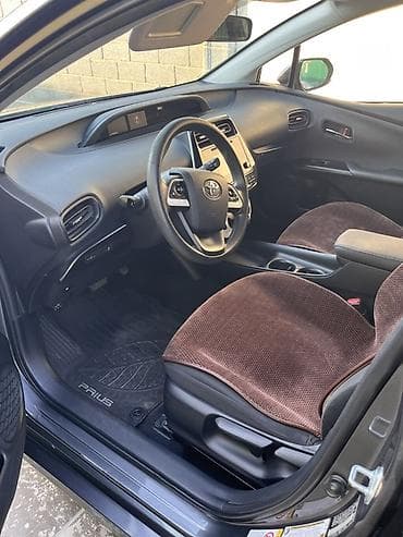 zero x neo: Toyota Prius: 2016 г., Вариатор, Гибрид, Хэтчбэк — 6